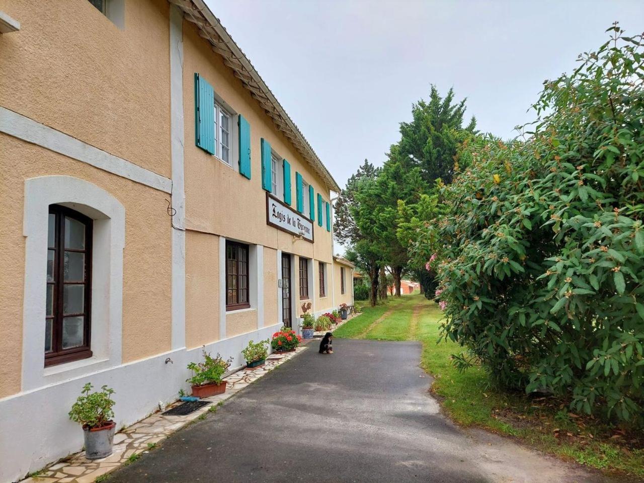 Bed & Breakfast Logis De La Garenne *