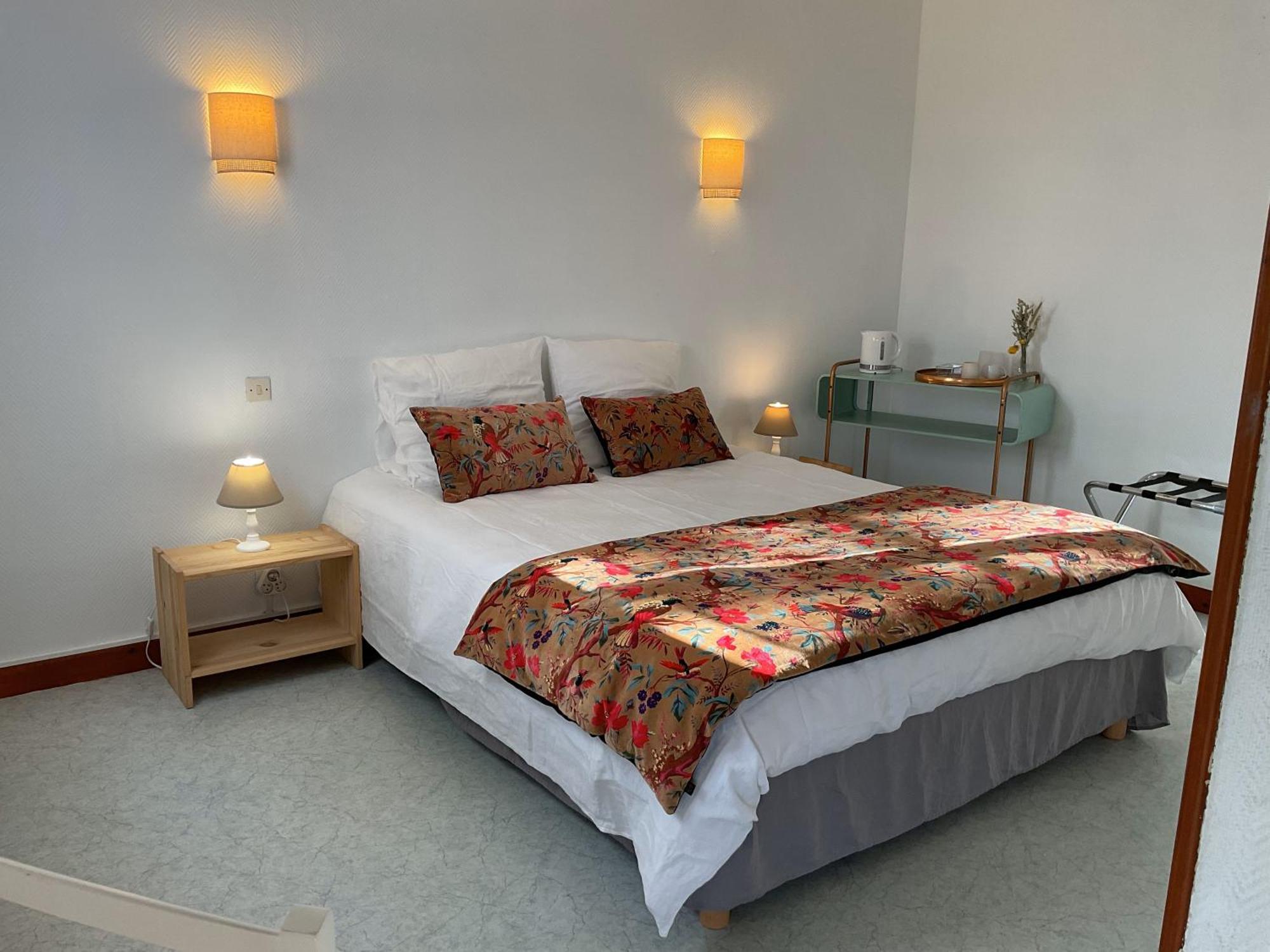 Logis De La Garenne *
