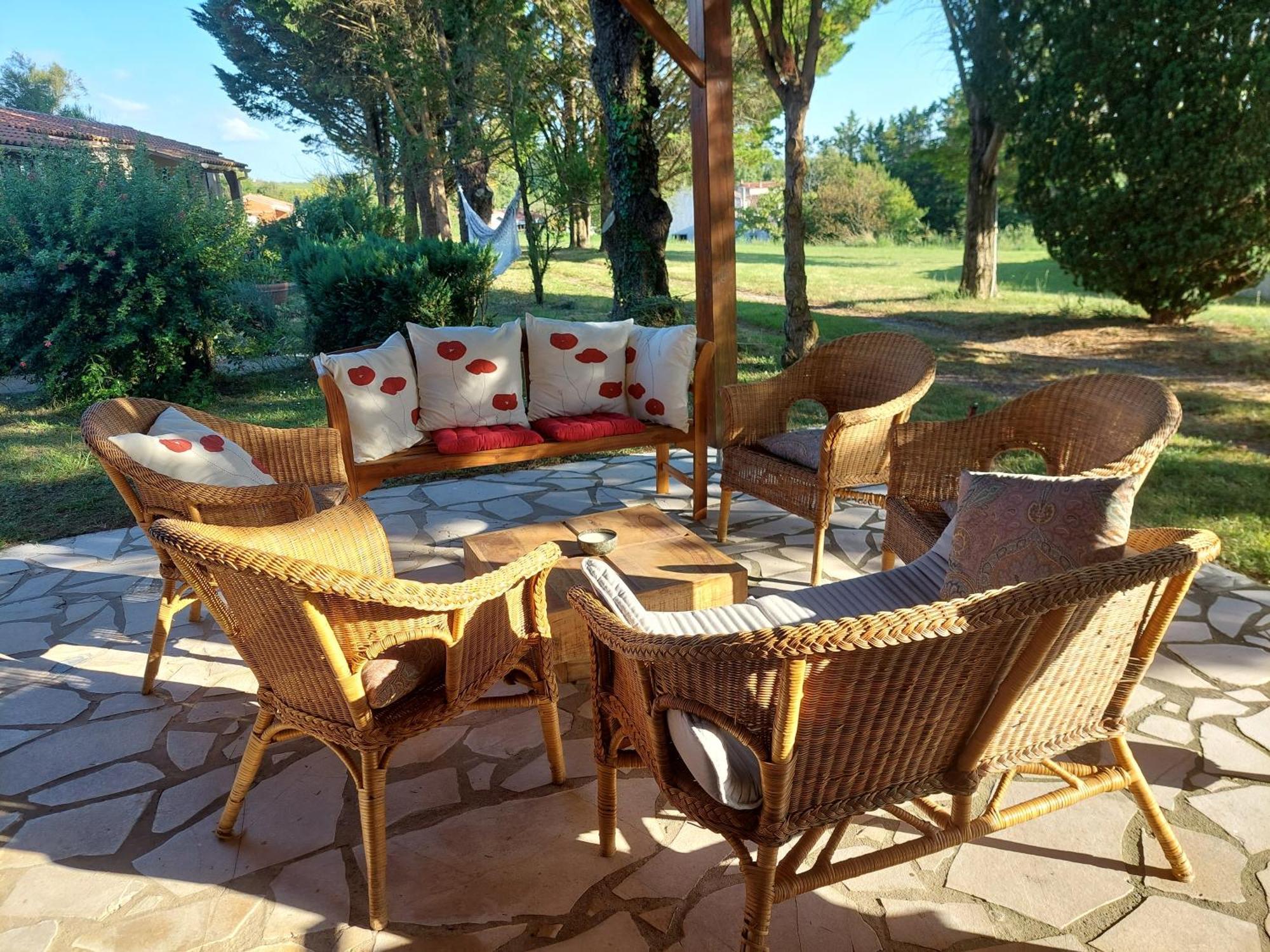 Logis De La Garenne Bed & Breakfast